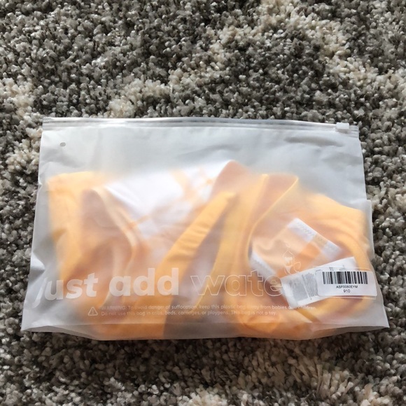 Yellow Cupshe Bikini - Picture 5 of 5